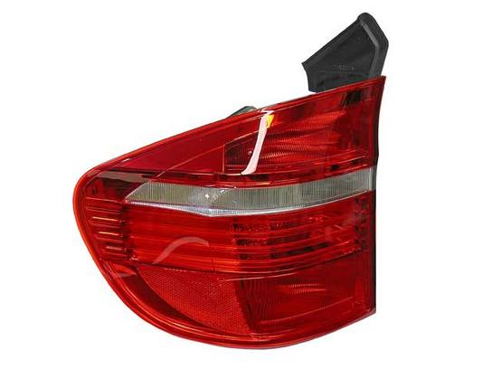 BMW Tail Light Assembly - Driver Side 63217200819 - Magneti Marelli LUS5642